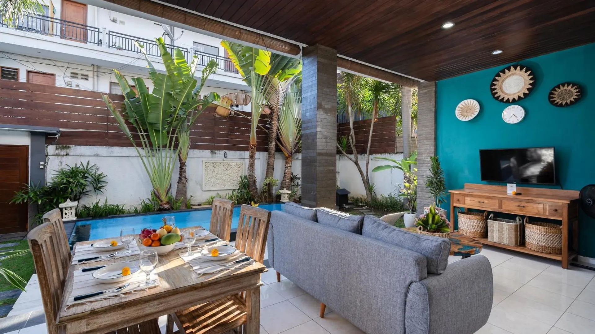 Bali Huis Villa 塞米亚克